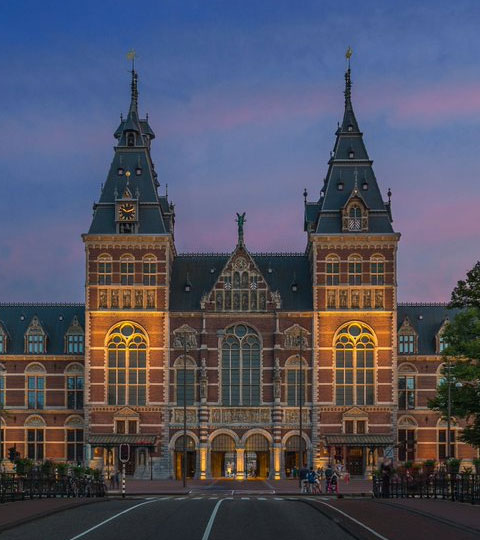 Visit the Rijksmuseum, Amsterdam