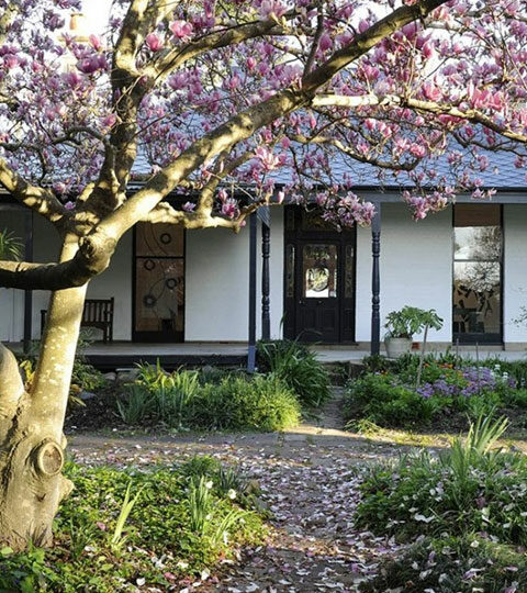 Find Out About Penrith Regional Gallery's Heritage Garden