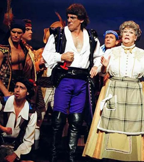Watch Gilbert and Sullivan's Pirates of Penzance starring Jon English